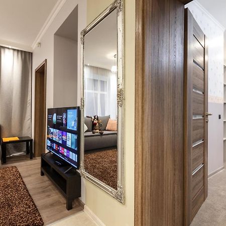 Parkcosylux Two Bedrooms Apart Free Parking ريغا المظهر الخارجي الصورة