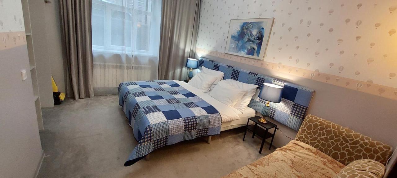 Parkcosylux Two Bedrooms Apart Free Parking ريغا المظهر الخارجي الصورة
