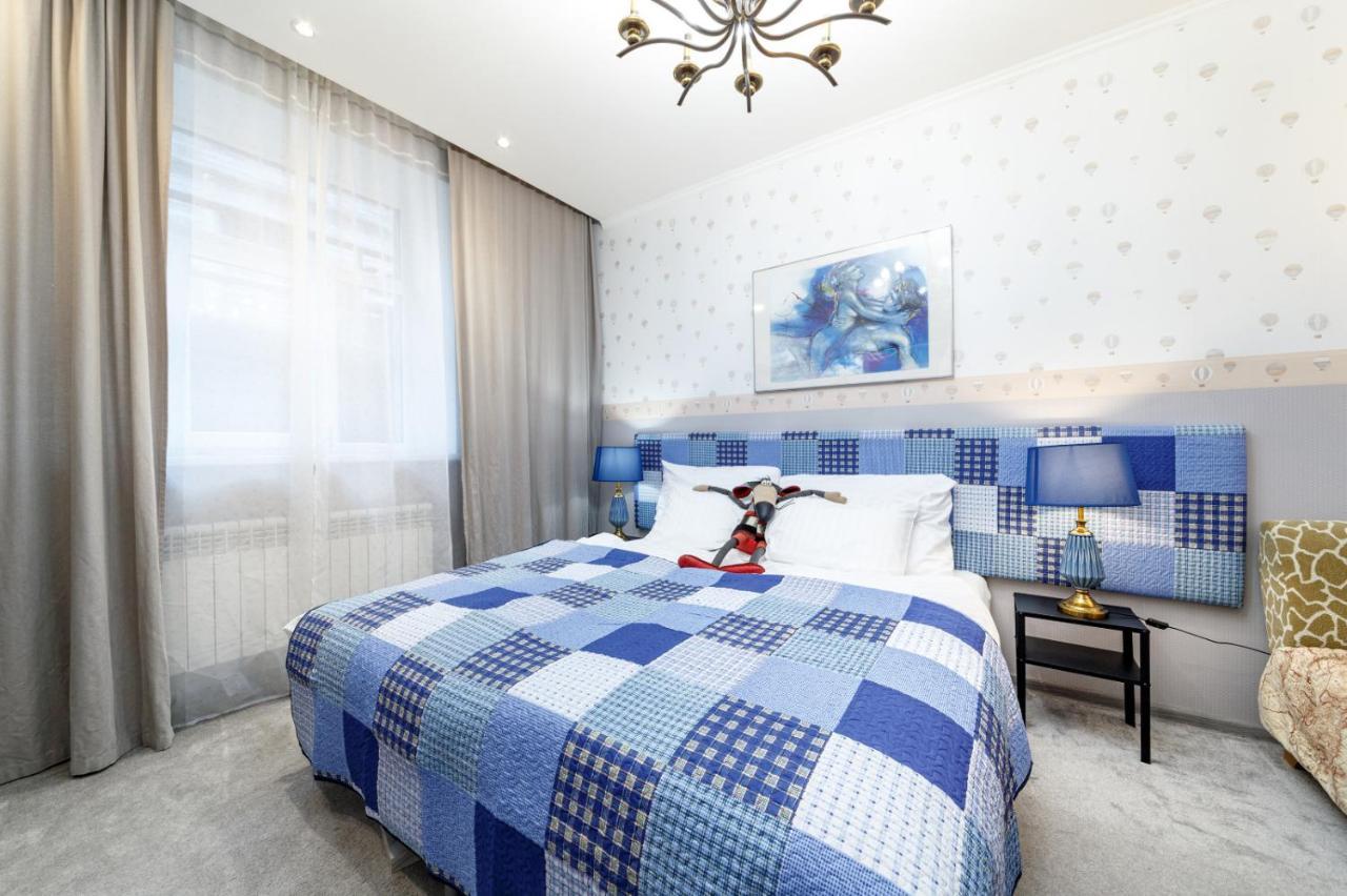 Parkcosylux Two Bedrooms Apart Free Parking ريغا المظهر الخارجي الصورة