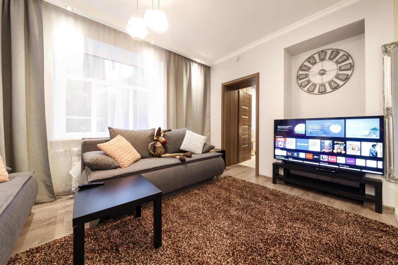 Parkcosylux Two Bedrooms Apart Free Parking ريغا المظهر الخارجي الصورة