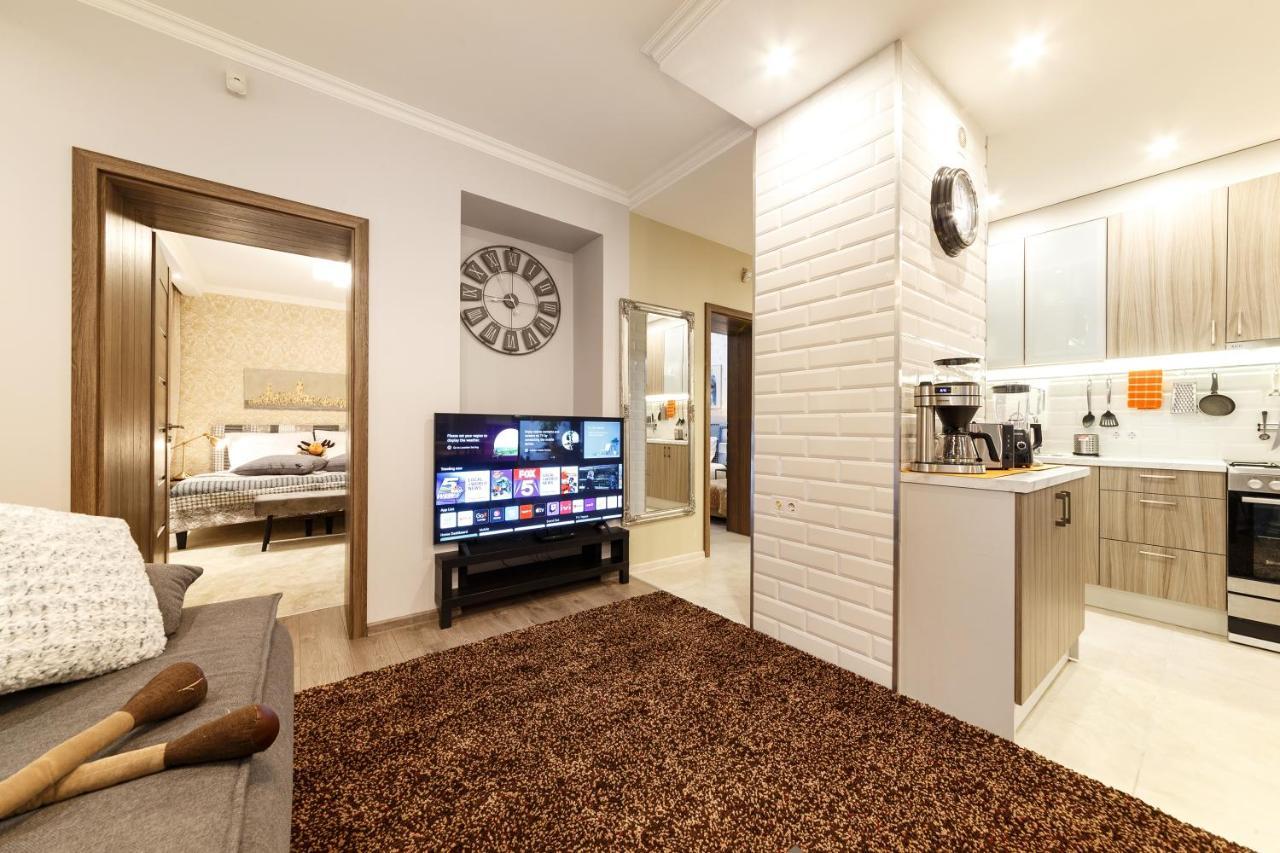 Parkcosylux Two Bedrooms Apart Free Parking ريغا المظهر الخارجي الصورة